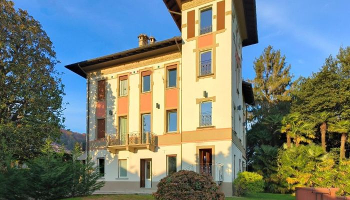 Historic Villa 28040 Lesa, Piemont