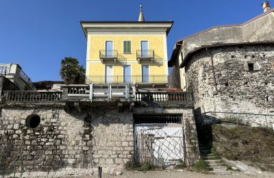 Historic Villa for sale 28838 Stresa, Isola dei Pescatori, Piemont:  