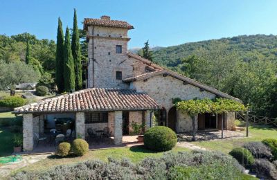 Character properties, Antique country home with watch tower in Massa Martana