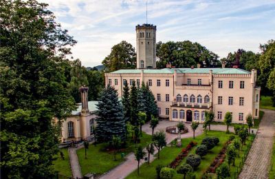 Character properties, Hirschberg Valley: Schinkel and Stüler Castle in Lower Silesia