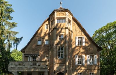 Castle for sale Baden-Württemberg, Linker Schlossflügel