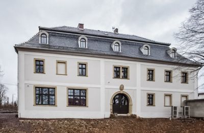 Character properties, Late Baroque manor between Jelenia Góra and Wałbrzych