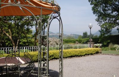 Historic Villa for sale Merate, Lombardy:  Garden