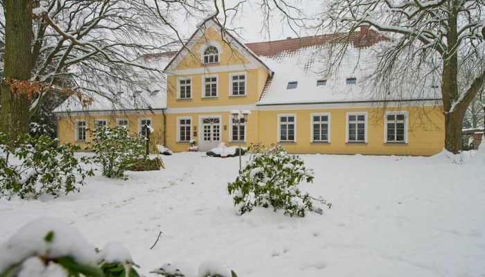 Manor House for sale 17121 Böken, Mecklenburg-West Pomerania,  Germany