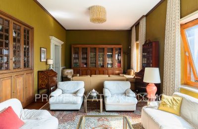 Historic Villa for sale Bellano, Lombardy:  Living Room