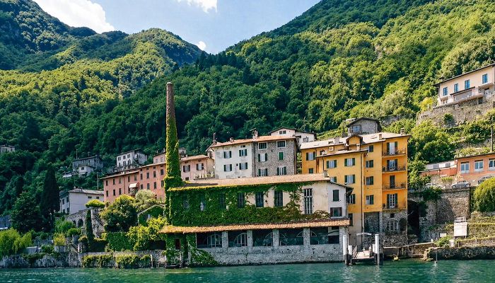 Historic property for sale Brienno, Lombardy