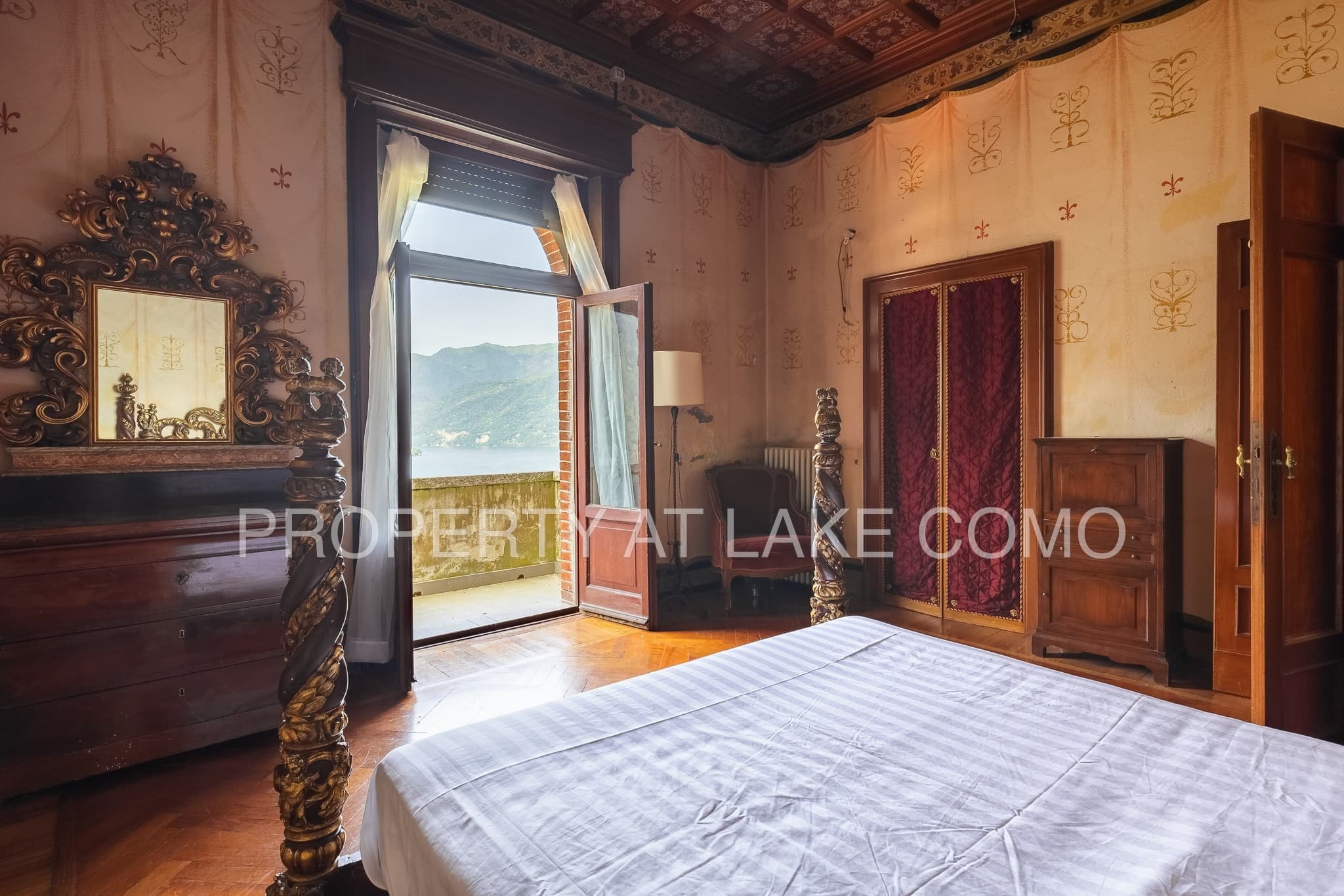 Villa Matilde/Il Castello Magnificent Villa in Torno on Lake Como