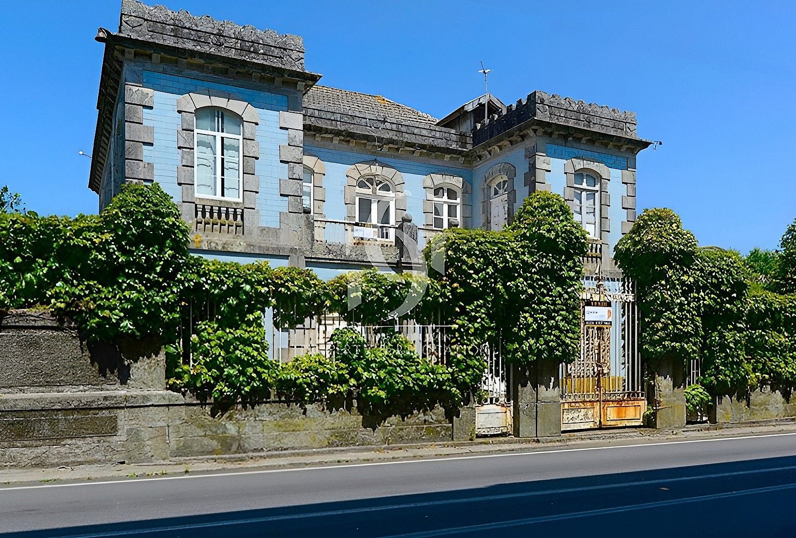 Photos Grand Period House Indiana in the Centre of La Guardia