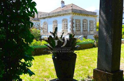 Historic Villa for sale A Guarda, Rúa Galicia 95, Galicia, Garden