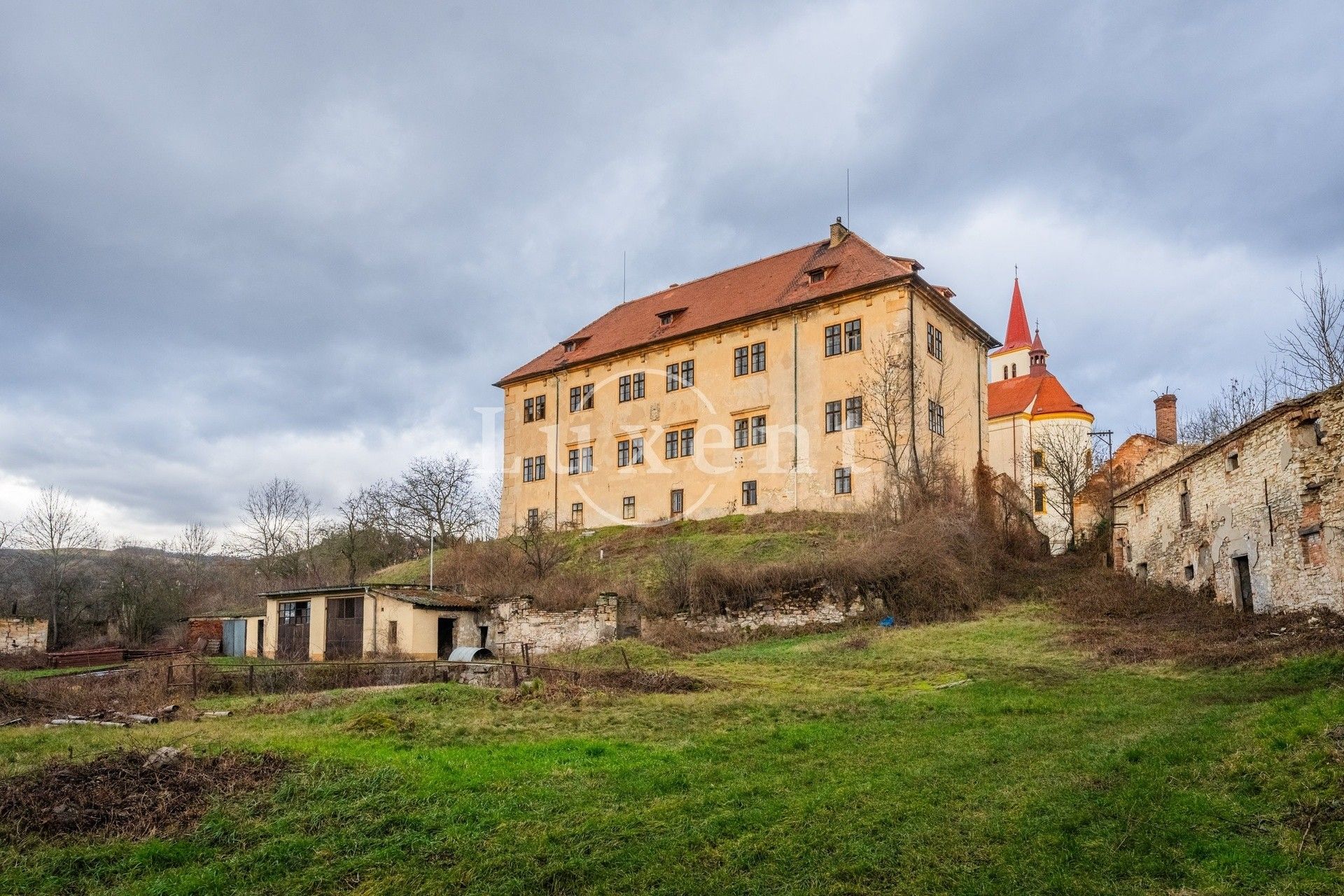 Photos Early baroque castle in Žitenice, North Bohemia