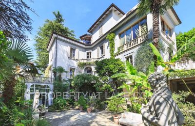 Historic Villa for sale Dizzasco, Lombardy, Exterior View