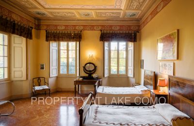 Historic Villa for sale 22019 Tremezzo, Lombardy:  Bedroom