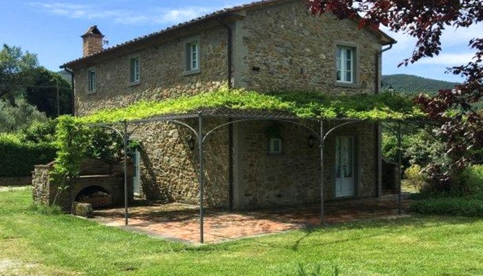Country House for sale Pergo, Tuscany,  Italy