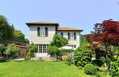 Historic Villa for sale Bee, Piemont:  Exterior View