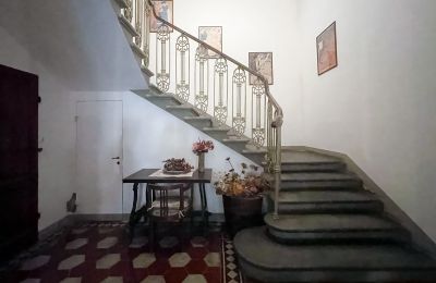 Historic Villa for sale Santo Pietro Belvedere, Tuscany
