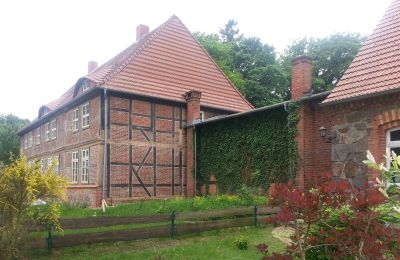 Below manor house receives funding for faithful restoration, Image 3