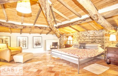 Country House for sale Pescaglia, Tuscany:  Bedroom