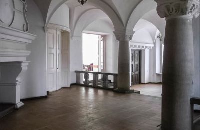 Castle for sale Płoty, Nowy Zamek, West Pomeranian Voivodeship:  Entrance Hall