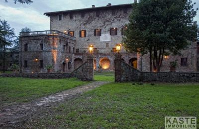 Manor House for sale Buonconvento, Tuscany:  