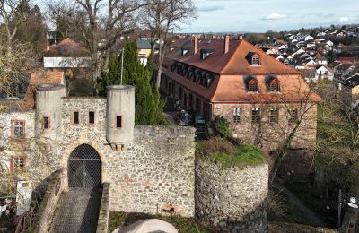 Character properties, Windecken Castle, near Frankfurt/Main and Hanau