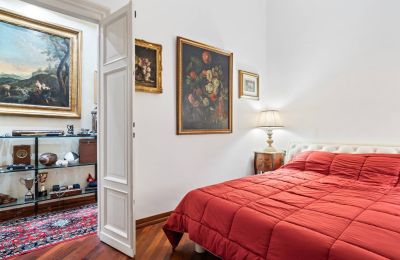 Historic Villa for sale 28040 Lesa, Via Portici, Piemont:  