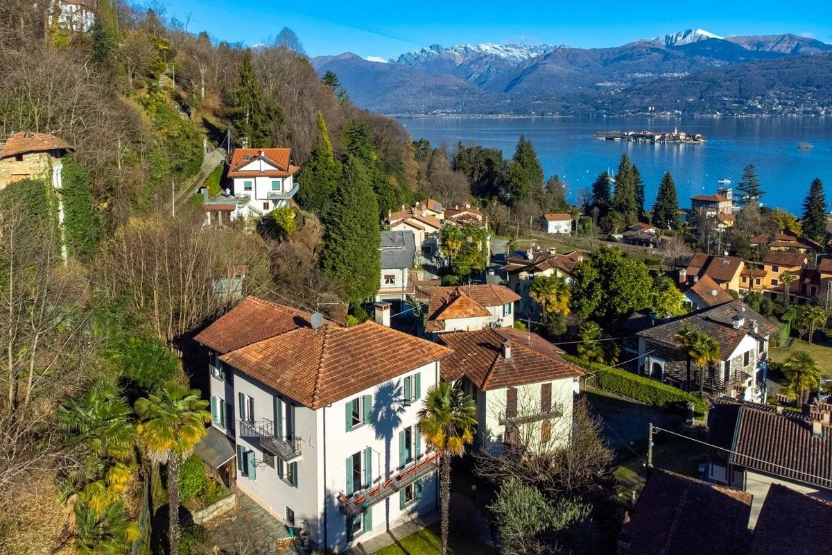 Photos Period house in Stresa overlooking Borromean Islands