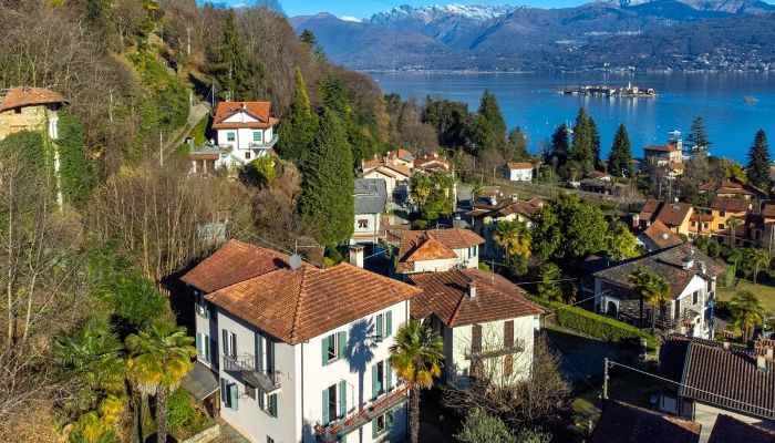 Historic Villa for sale 28838 Stresa, Piemont,  Italy