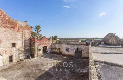 Manor House for sale Manduria, Apulia:  