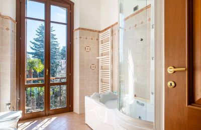 Historic Villa for sale 28838 Stresa, Piemont, Image 12/28