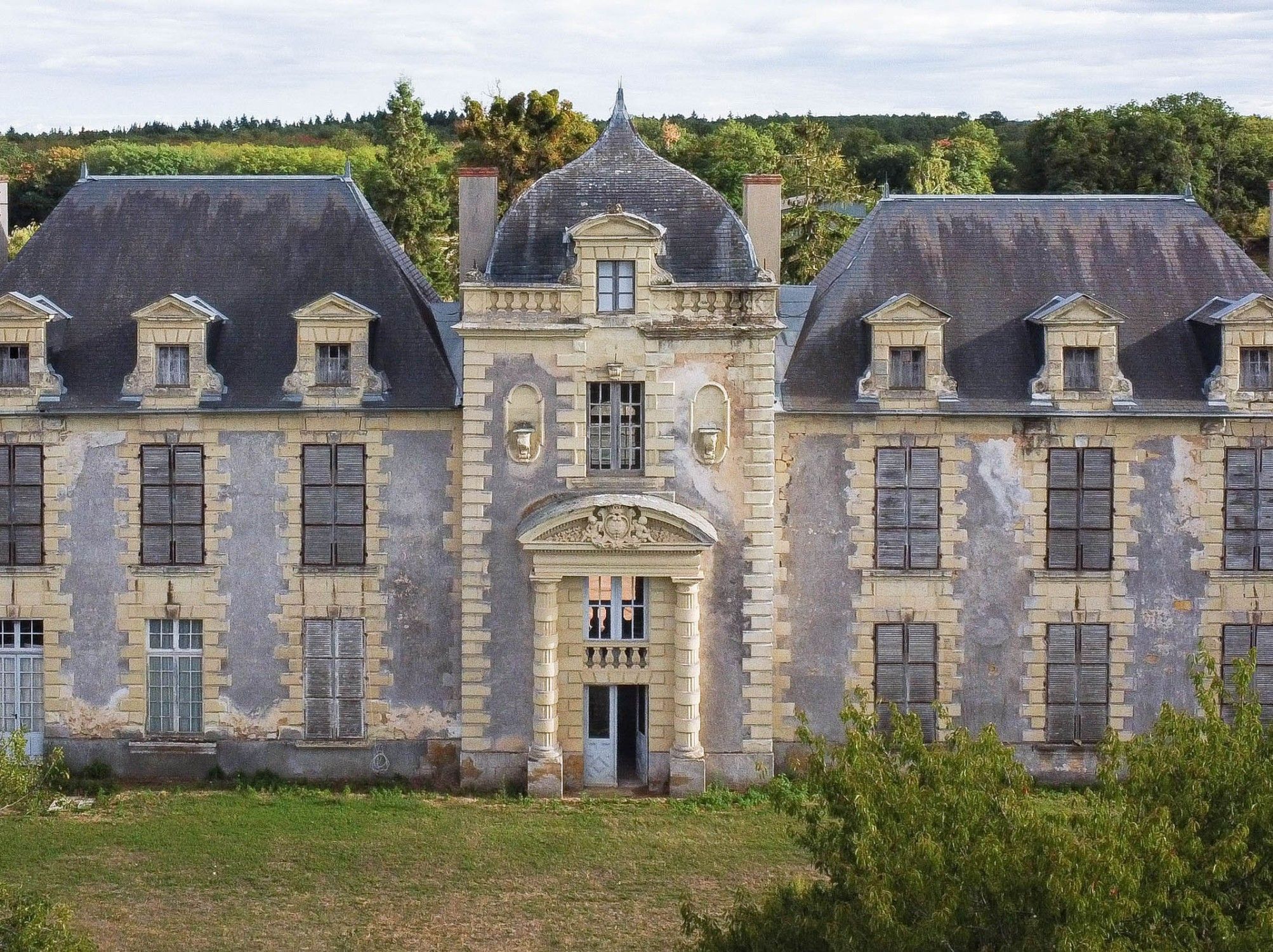 Photos Château in New Aquitaine, first-class architecture, 26 hectares