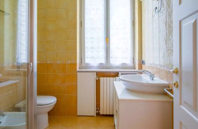 Historic Villa for sale Belgirate, Piemont:  Bathroom