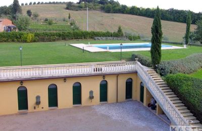 Historic Villa for sale Terricciola, Tuscany, Image 8/10