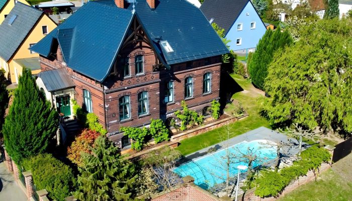 Historic Villa for sale Magdeburg, Saxony-Anhalt,  Germany