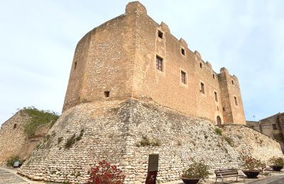 Medieval Castle for sale Creixell, Carrer Ignasi Iglesias 13, Catalonia:  