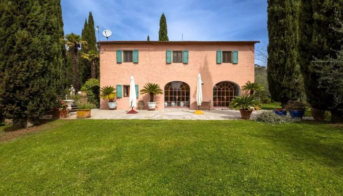 Country House for sale Vicchio, Tuscany,  Italy