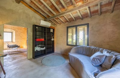 Country home for sale Lamole, Tuscany, Image 19/37