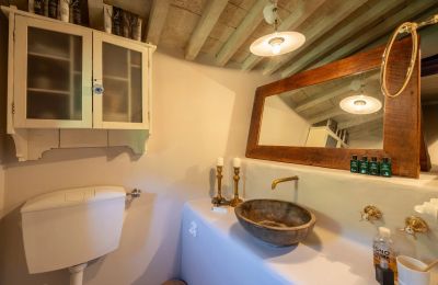 Country home for sale Lamole, Tuscany, Image 26/37