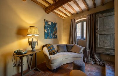 Country home for sale Lamole, Tuscany, Image 8/37