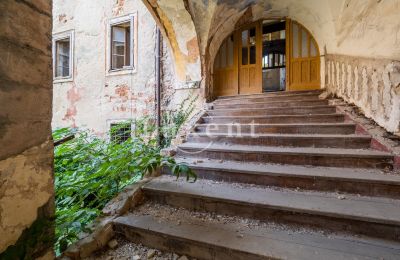Castle for sale Kounice, Zámek Kounice, okres Nymburk, Staircase