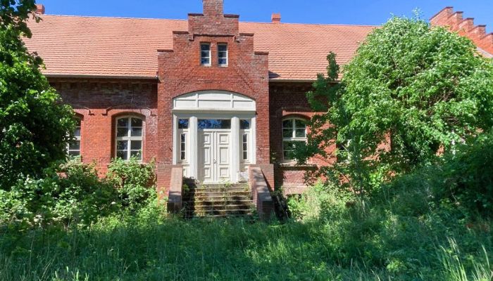 Manor House 17309 Fahrenwalde, Mecklenburg-West Pomerania
