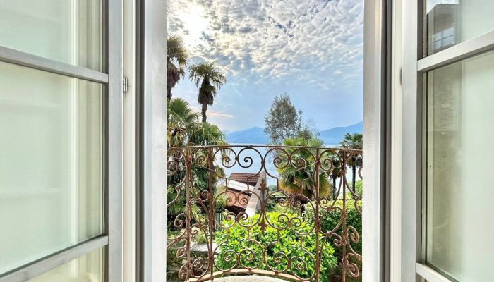 Manor House for sale 28824 Oggebbio, Piemont,  Italy