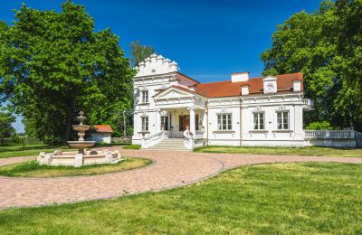 Manor House for sale 05-332 Żaków, Mazovia, Front view