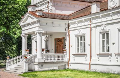 Manor House for sale 05-332 Żaków, Mazovia, Portico