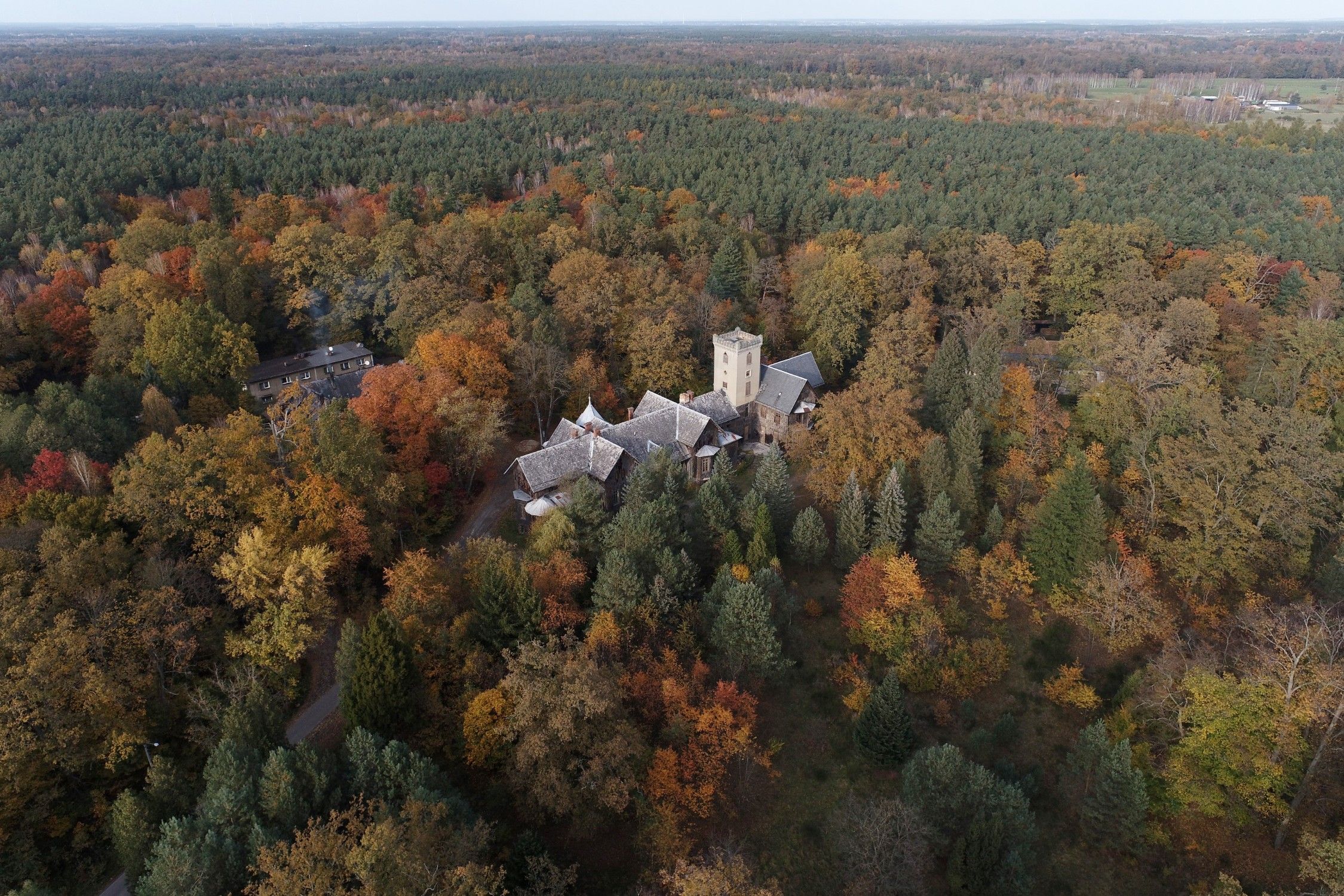 Photos One-of-a-Kind property in Poland: Hunting lodge near Wrocław