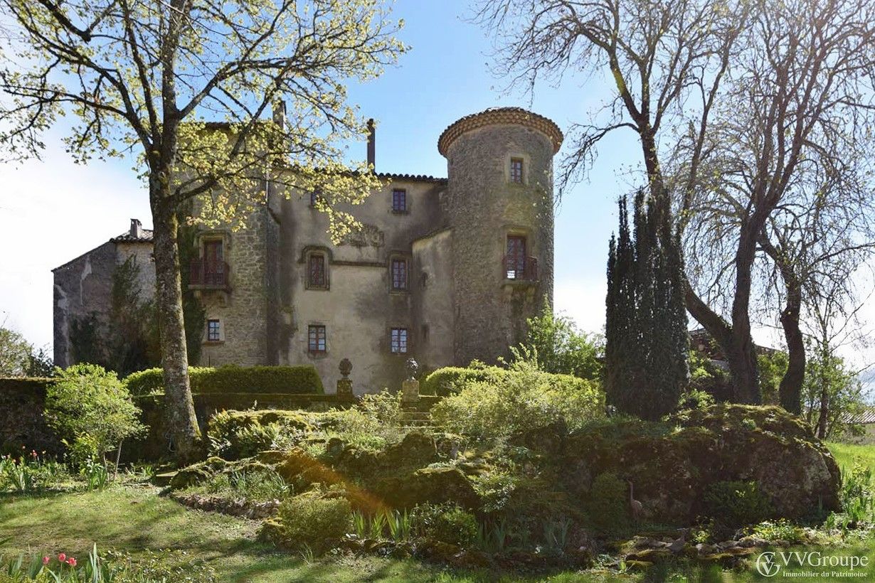 Photos Manor with Medieval Roots in Southern France