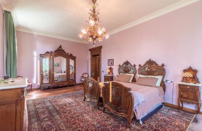 Historic Villa for sale 28040 Lesa, Piemont, Image 23/42