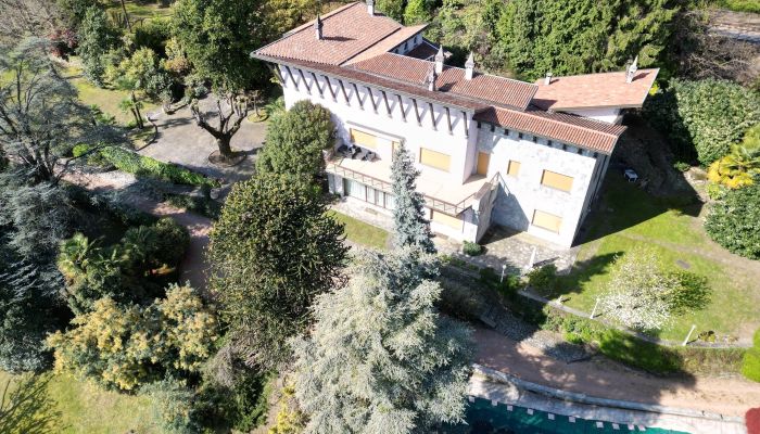 Historic Villa for sale Belgirate, Piemont,  Italy