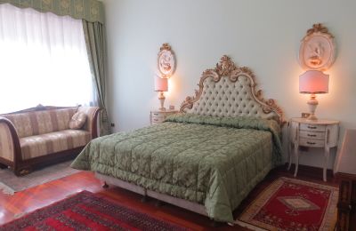 Historic villa for sale Belgirate, Piedmont, Image 18/39