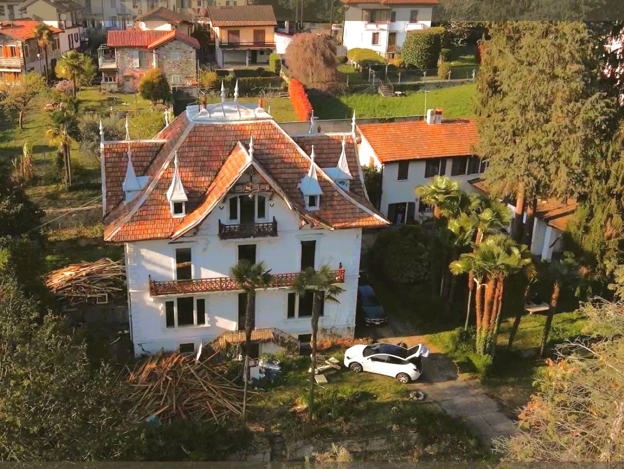 Photos Exclusive flat in historic villa on Lake Maggiore - Highest energy efficiency