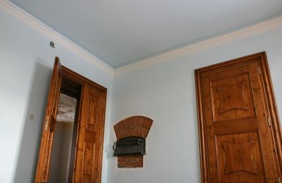 Manor house for sale Nitra Region, Entrance hall